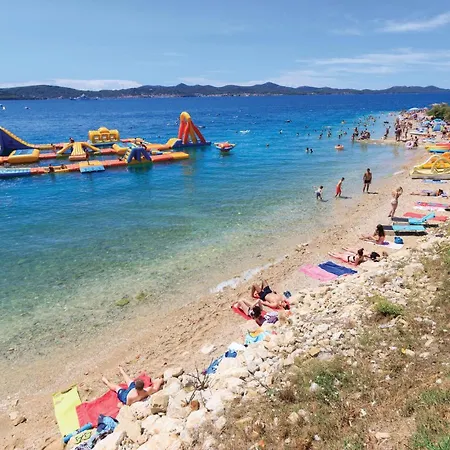 1 Bedroom Stunning In Appartamento Poljica (Zadar)