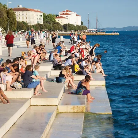 1 Bedroom Stunning In Appartamento Poljica (Zadar)