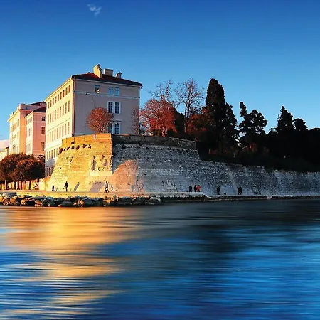1 Bedroom Stunning In Appartamento *
